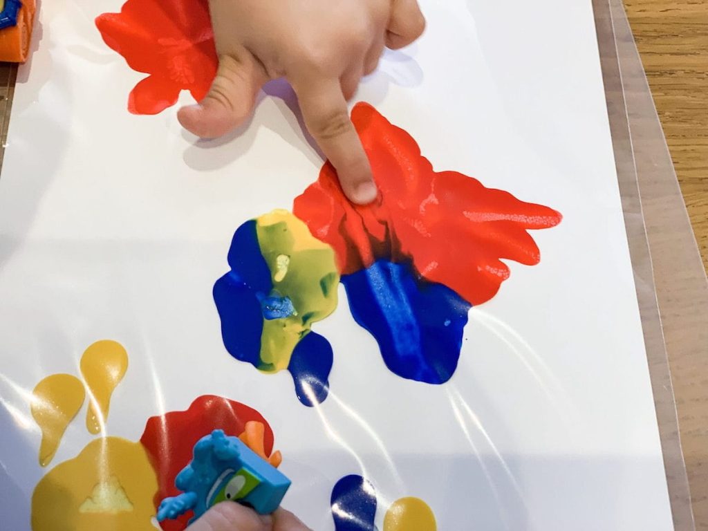 painting for toddlers - transparent bag 2