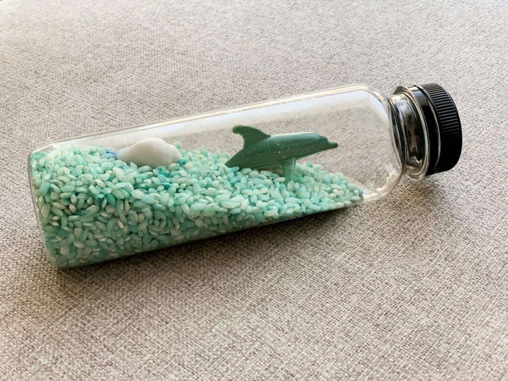 How to dye rice - Ocean sensory bottle