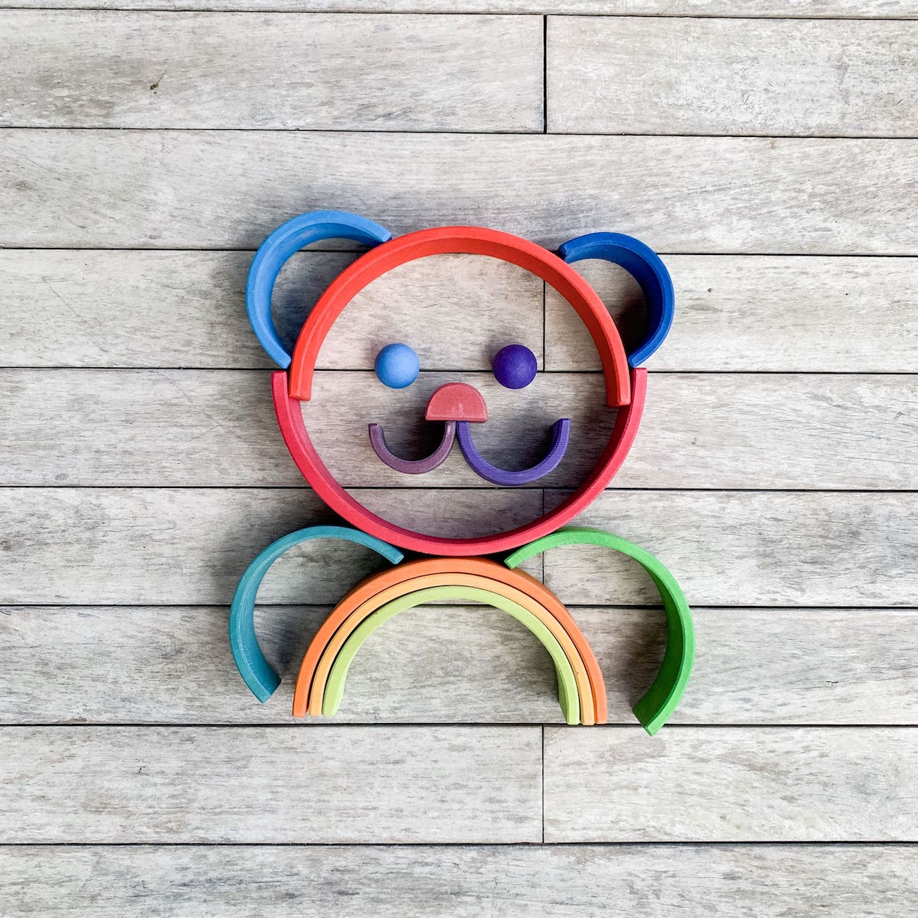 Grimms rainbow - Animal Flat Bear