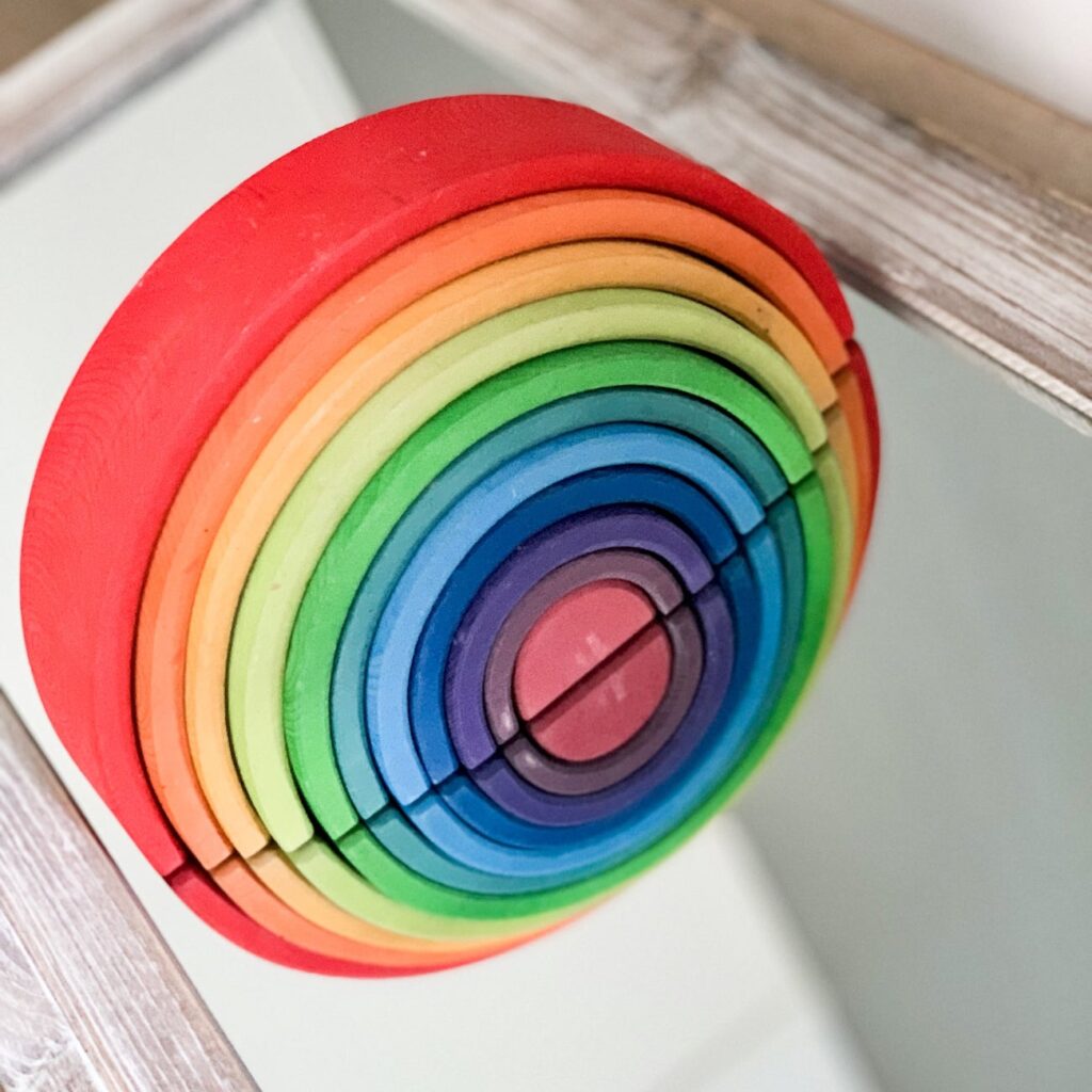 Grimms Rainbow ideas - Grimms rainbow Mirror Rainbow 2 min