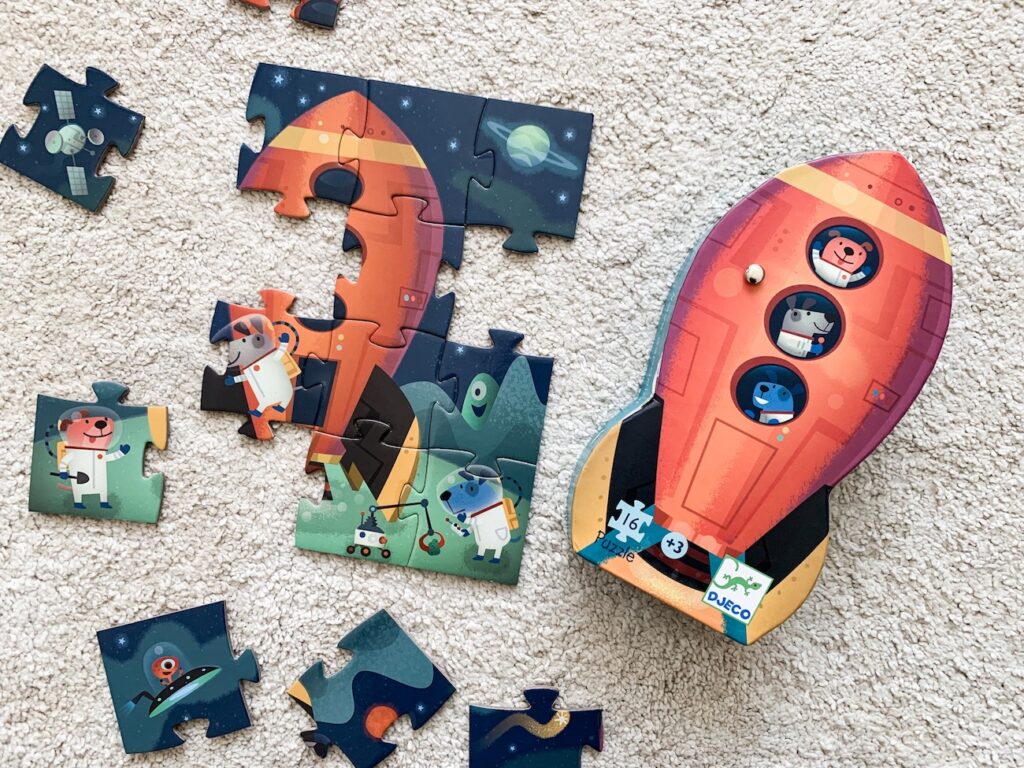 Space Activities for Toddlers - Rocket puzzle